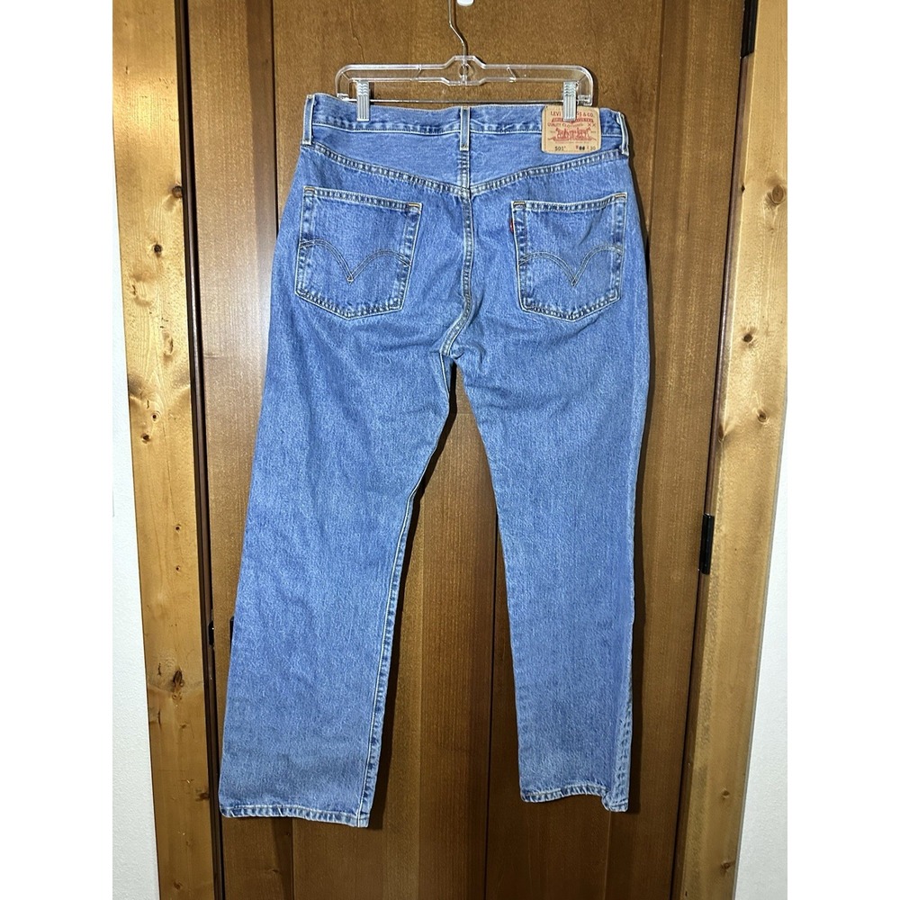 Vintage 2005 Levi's 501 Original Fit Jeans – Men's 36x30 - Picture 2 of 7